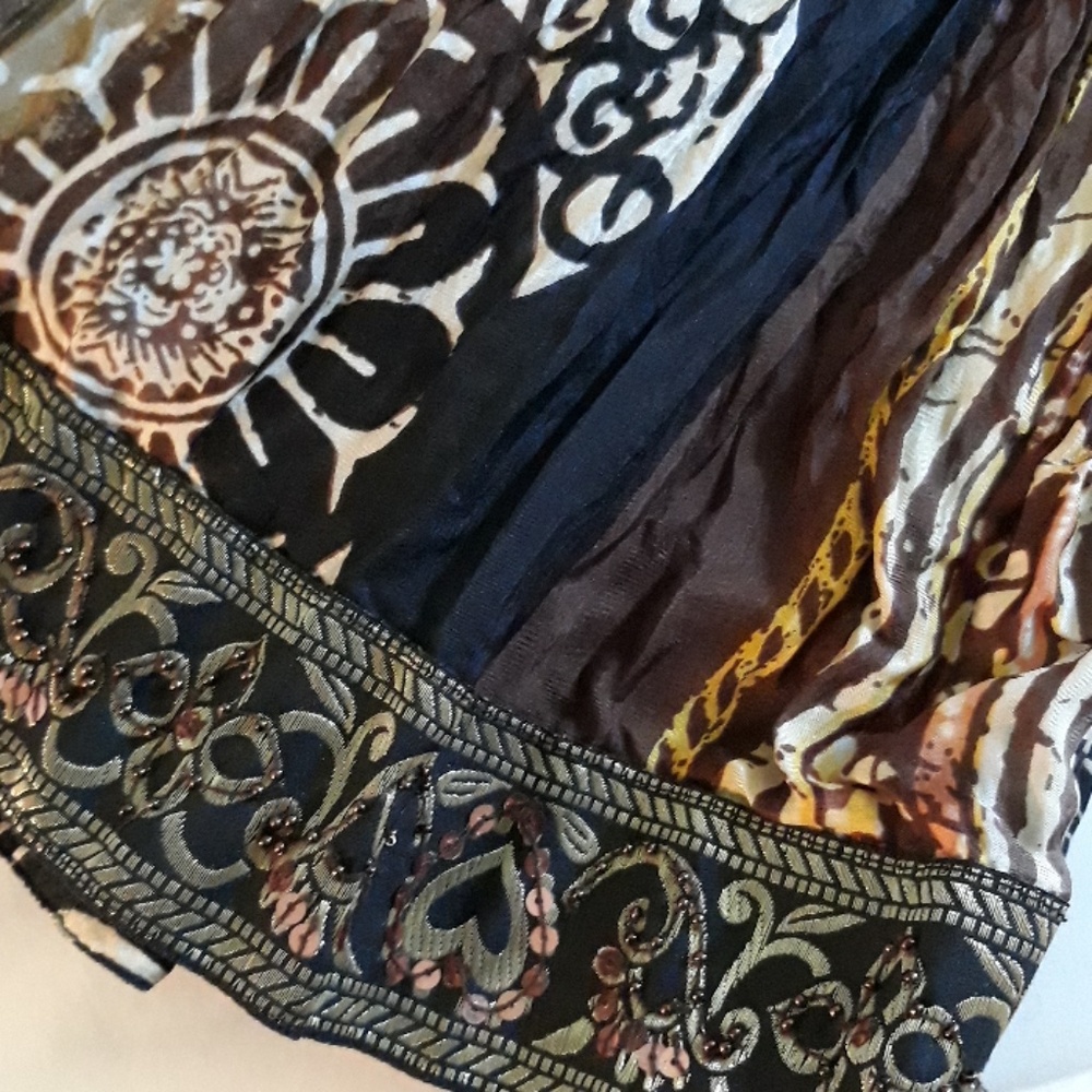 SOLD- ♨️Chico's Silk Skirt w/sequined hemline